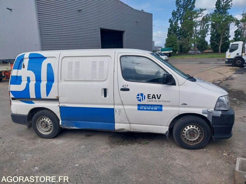 TOYOTA Hiace HP 2008 (442500Km) ROULANT VENTE EXPORT UNIQUEMENT - Kassebil: bilde 2 TOYOTA Hiace HP 2008 (442500Km) ROULANT VENTE EXPORT UNIQUEMENT - Kassebil: bilde 2