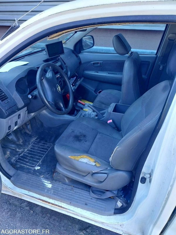 TOYOTA Hilux 4x2 Groupe HP 2007 (448000Km) VENTE EXPORT UNIQUEMENT ROULANT - Små varebil: bilde 5 TOYOTA Hilux 4x2 Groupe HP 2007 (448000Km) VENTE EXPORT UNIQUEMENT ROULANT - Små varebil: bilde 5