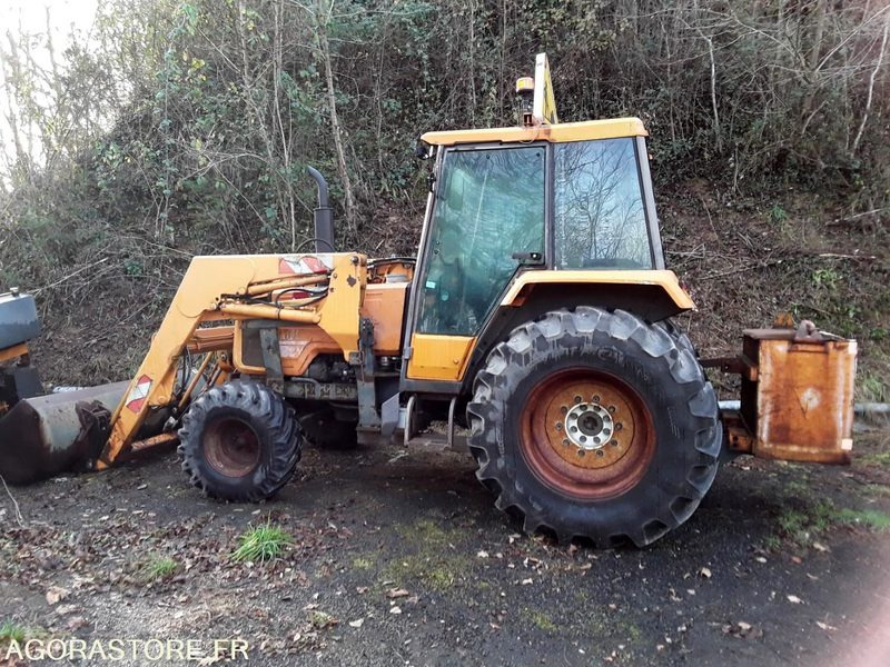 TRACTEUR RENAULT 750 MI CHARGEUR E3285 - Traktor: bilde 2 TRACTEUR RENAULT 750 MI CHARGEUR E3285 - Traktor: bilde 2