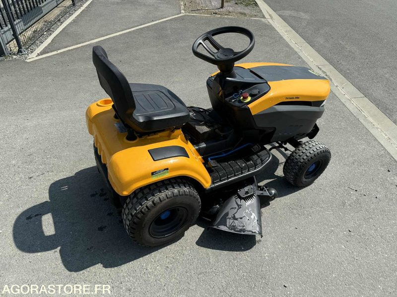 Tracteur tondeuse stiga électrique 98cm 100% ELEC - Gressklipper: bilde 2 Tracteur tondeuse stiga électrique 98cm 100% ELEC - Gressklipper: bilde 2