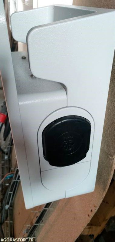 Borne de recharge HAGER XEV 101 - Utility-/ Spesiell maskin: bilde 2 Borne de recharge HAGER XEV 101 - Utility-/ Spesiell maskin: bilde 2