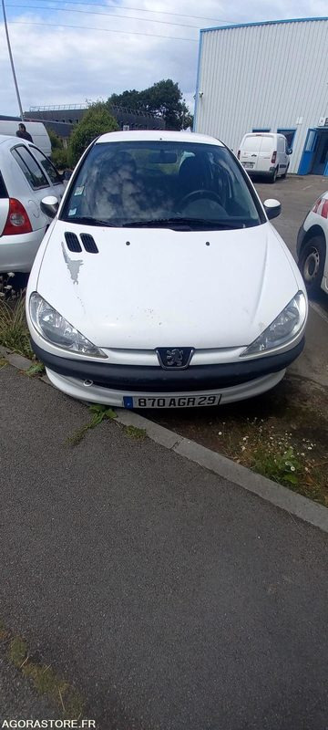 VQ- V11o Peugeot 206 - Personenbil: bilde 1 VQ- V11o Peugeot 206 - Personenbil: bilde 1