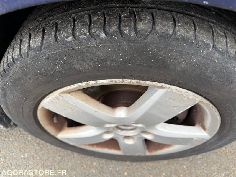 Personenbil VW GOLF 1,9 TDI 105: bilde 16