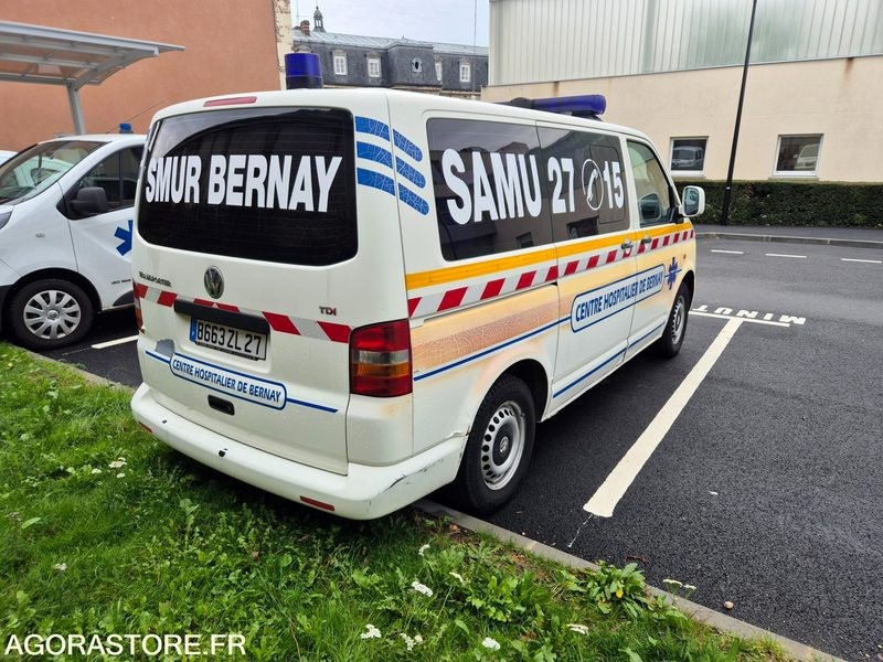 VW TRANSPORTER INTERVENTION SMUR - Kassebil: bilde 3 VW TRANSPORTER INTERVENTION SMUR - Kassebil: bilde 3