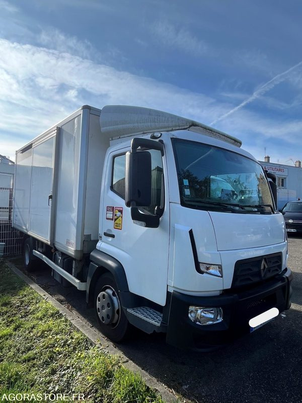 Renault trucks RENAULT D CAISSE 20M3 3.0L 177 CV BVA 7T500 - 2015 - 135 000km - Varebil: bilde 1 Renault trucks RENAULT D CAISSE 20M3 3.0L 177 CV BVA 7T500 - 2015 - 135 000km - Varebil: bilde 1