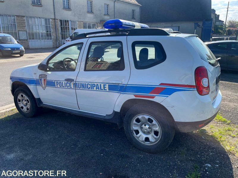 Vehicule de Police - DACIA Duster Tous terrains - SUV: bilde 4 Vehicule de Police - DACIA Duster Tous terrains - SUV: bilde 4