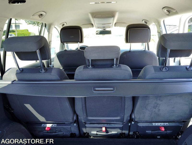 Volkswagen Touran TSI GNC 150CH BVA Essence GNC- 2015 - 90 000km - TRES BON ETAT - Personenbil: bilde 5 Volkswagen Touran TSI GNC 150CH BVA Essence GNC- 2015 - 90 000km - TRES BON ETAT - Personenbil: bilde 5