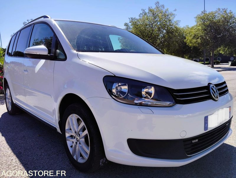 Volkswagen Touran TSI GNC 150CH BVA Essence GNC- 2015 - 90 000km - TRES BON ETAT - Personenbil: bilde 1 Volkswagen Touran TSI GNC 150CH BVA Essence GNC- 2015 - 90 000km - TRES BON ETAT - Personenbil: bilde 1