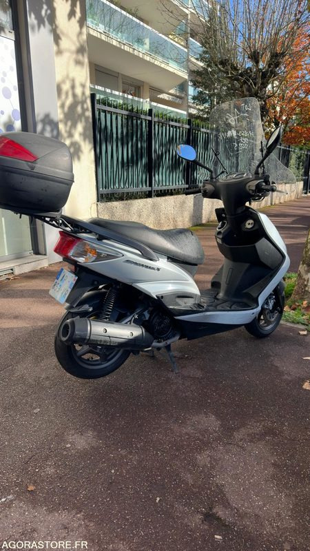 Yamaha cygnus - Motorsykkel: bilde 4 Yamaha cygnus - Motorsykkel: bilde 4