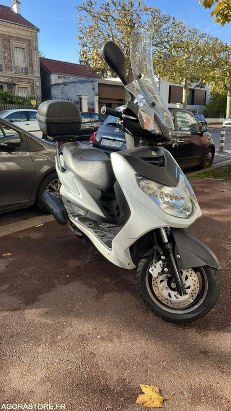 Yamaha cygnus - Motorsykkel: bilde 1 Yamaha cygnus - Motorsykkel: bilde 1