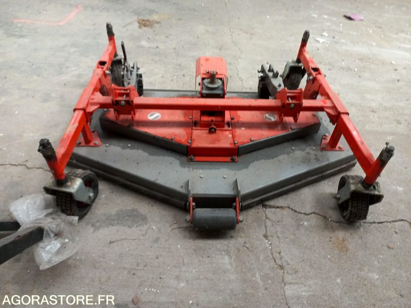 Coupe de tondeuse mulchng Morgneux TMC 150 fixation Kubota - Gressklipper: bilde 5 Coupe de tondeuse mulchng Morgneux TMC 150 fixation Kubota - Gressklipper: bilde 5
