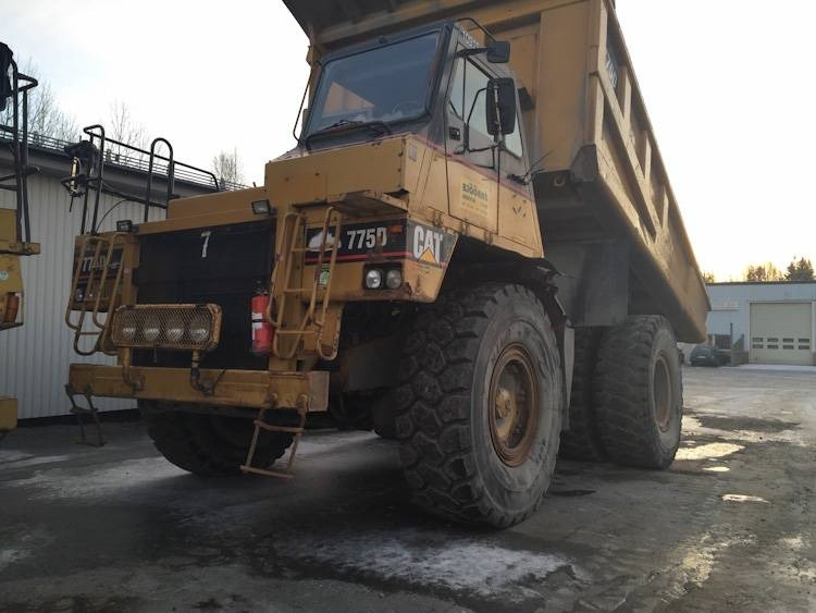 CAT 775 D - Tipptruck: bilde 2 CAT 775 D - Tipptruck: bilde 2