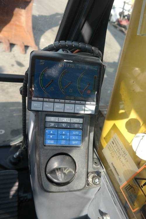 Leie Komatsu PC 240-8 Komatsu PC 240-8: bilde 17 Leie Komatsu PC 240-8 Komatsu PC 240-8: bilde 17