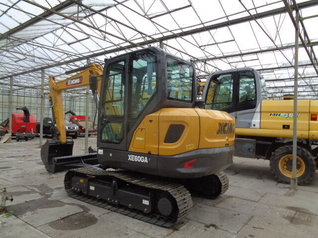 Minigraver Yanmar XE60GA: bilde 1