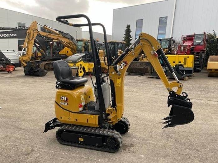CAT 300.9D - Minigraver: bilde 1 CAT 300.9D - Minigraver: bilde 1