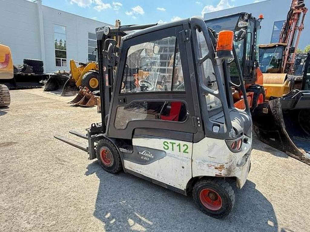 Linde E20-01 - Gaffeltruck: bilde 2 Linde E20-01 - Gaffeltruck: bilde 2