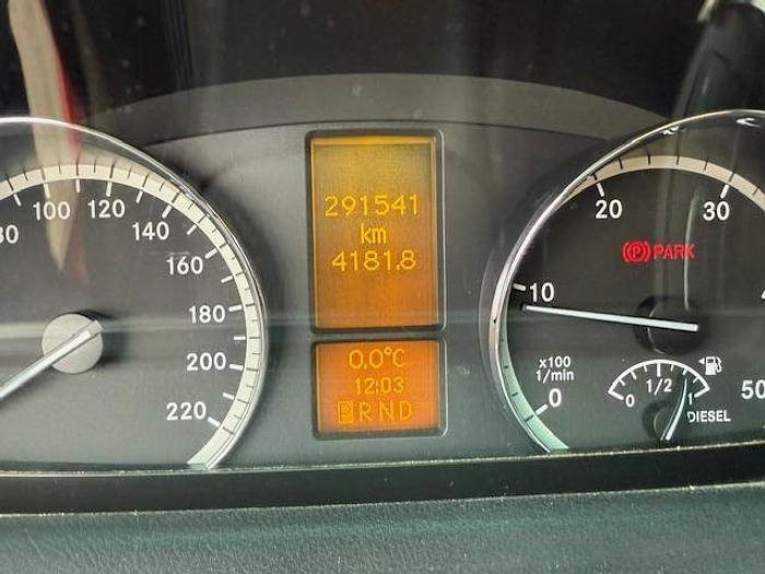 Kassebil Mercedes-Benz Vito Kombi 113 CDI: bilde 8