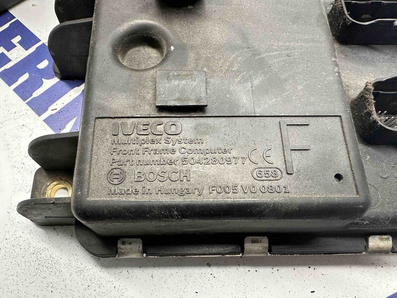 Bosch Stralis frame control unit - Styreenhet for Lastebil: bilde 3 Bosch Stralis frame control unit - Styreenhet for Lastebil: bilde 3