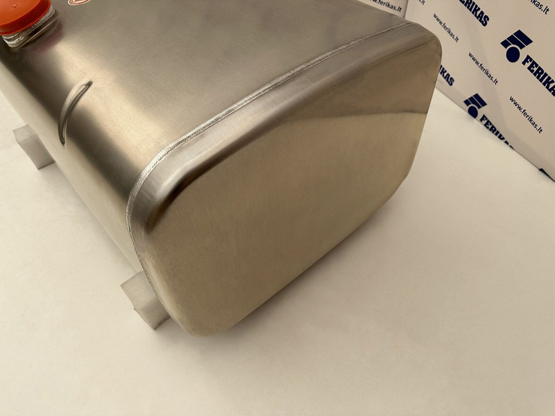 Iveco New aluminum fuel tank 300L - Drivstofftank for Lastebil: bilde 2 Iveco New aluminum fuel tank 300L - Drivstofftank for Lastebil: bilde 2