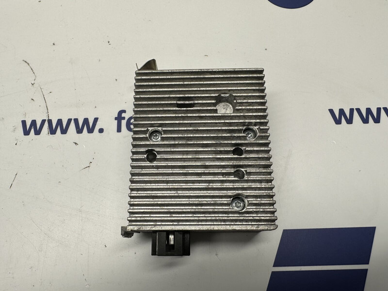 Mercedes-Benz Actros MP4 converter - Elektrisk system for Lastebil: bilde 1 Mercedes-Benz Actros MP4 converter - Elektrisk system for Lastebil: bilde 1