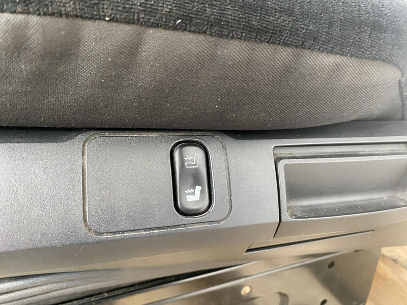 Mercedes-Benz MP4 actros - Sete for Lastebil: bilde 3 Mercedes-Benz MP4 actros - Sete for Lastebil: bilde 3