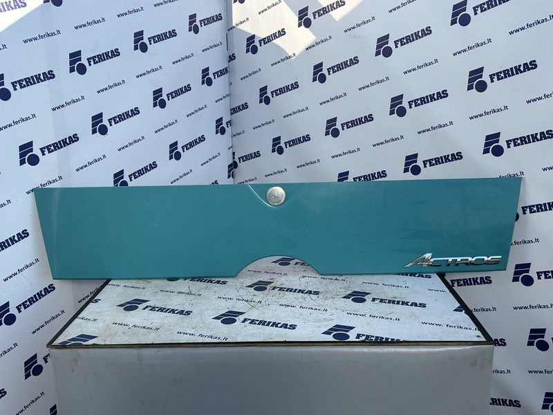 Mercedes-Benz bonnet part - Panser for Lastebil: bilde 1 Mercedes-Benz bonnet part - Panser for Lastebil: bilde 1