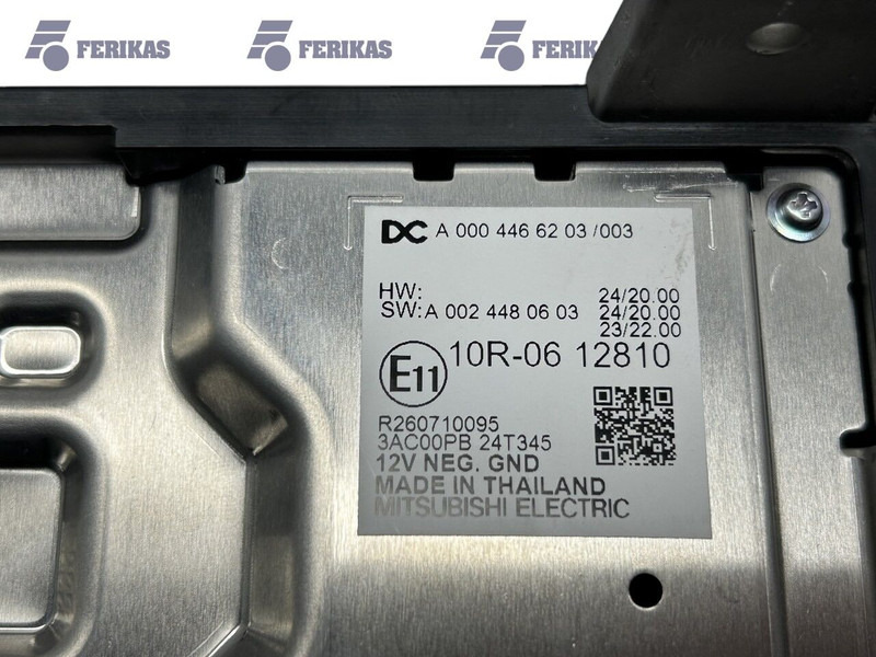 Mercedes-Benz instrumental cluster, dashboard - Instrumentpanel for Lastebil: bilde 4 Mercedes-Benz instrumental cluster, dashboard - Instrumentpanel for Lastebil: bilde 4