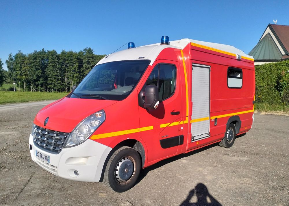 Renault Master III 2.3 ambulans karetka kontener straż pogotowie - Ambulanse: bilde 1 Renault Master III 2.3 ambulans karetka kontener straż pogotowie - Ambulanse: bilde 1