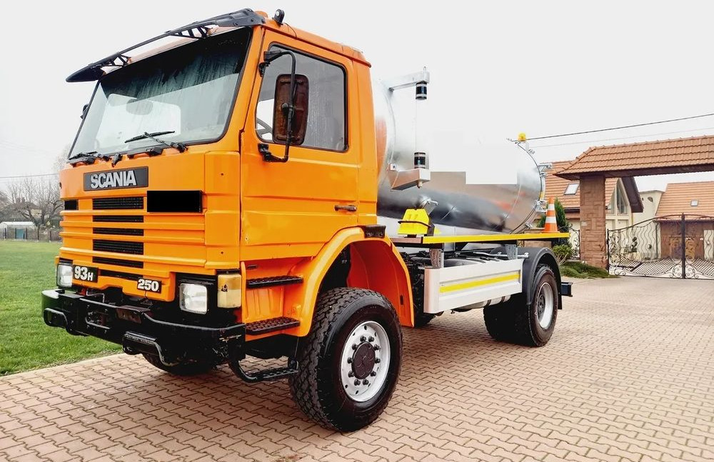 Scania 93 H 4X4 ALLROAD 4 WD - Tankbil: bilde 1 Scania 93 H 4X4 ALLROAD 4 WD - Tankbil: bilde 1