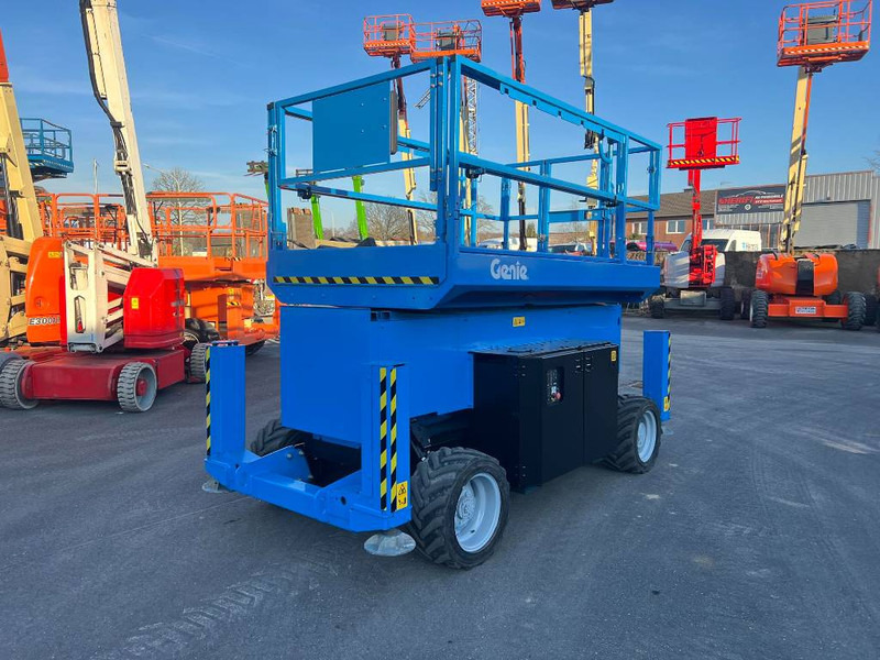 Genie GS4069 RT diesel 4x4 14m (1834) - Sakselift: bilde 3 Genie GS4069 RT diesel 4x4 14m (1834) - Sakselift: bilde 3