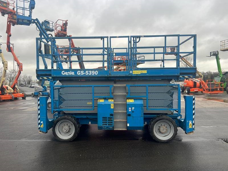 Genie GS5390 RT diesel 4x4 18m (1711) - Sakselift: bilde 2 Genie GS5390 RT diesel 4x4 18m (1711) - Sakselift: bilde 2