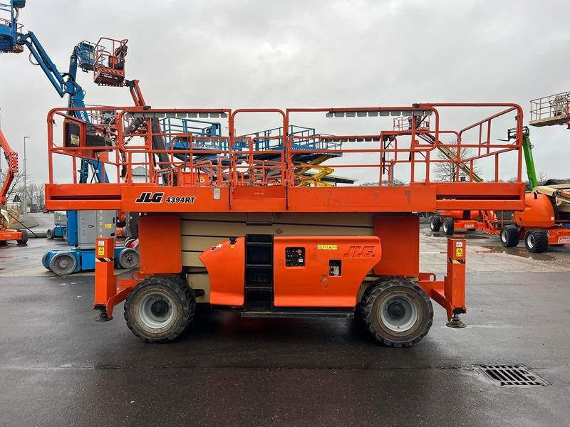 JLG 4394 RT diesel 4x4 15m (1747) - Sakselift: bilde 2 JLG 4394 RT diesel 4x4 15m (1747) - Sakselift: bilde 2