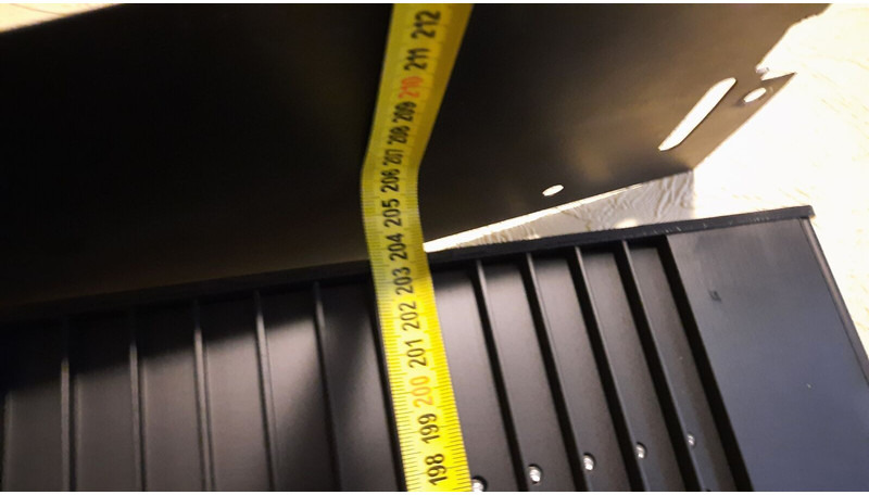 Iveco Mobitec LG2010000-000 Lawo D-76437 .Hanover OL020A.1780556(18568 - Instrumentpanel: bilde 3 Iveco Mobitec LG2010000-000 Lawo D-76437 .Hanover OL020A.1780556(18568 - Instrumentpanel: bilde 3