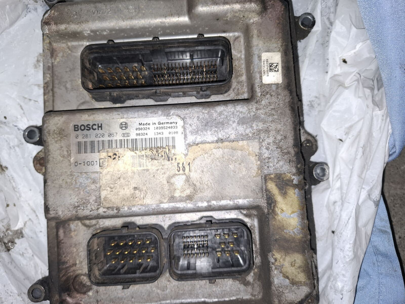 MAN BOSCH 0281001521. 0261200173 \ 020600009 - Styreenhet: bilde 1 MAN BOSCH 0281001521. 0261200173 \ 020600009 - Styreenhet: bilde 1