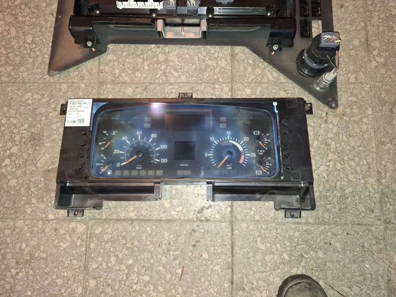 MAN DAF/ NEOPLAN. Mersedes. Iveko - Instrumentpanel: bilde 3 MAN DAF/ NEOPLAN. Mersedes. Iveko - Instrumentpanel: bilde 3