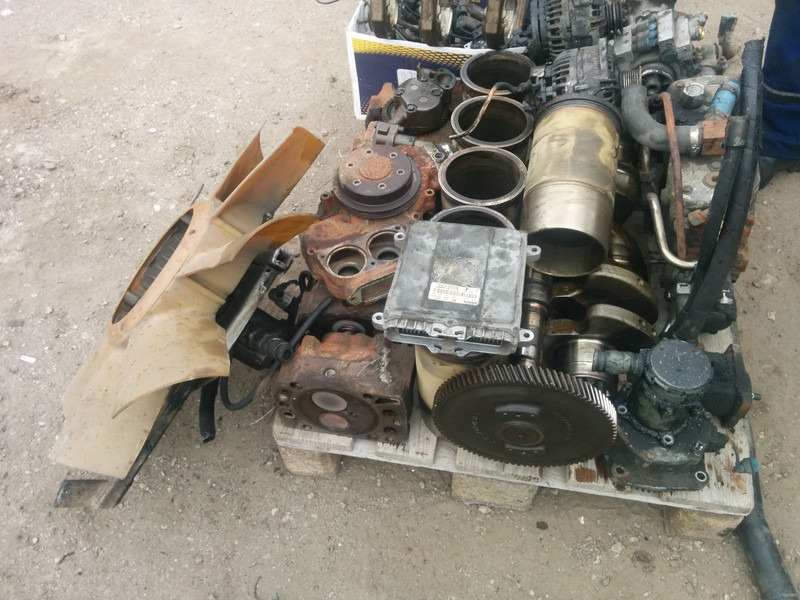 MAN E 2876 LOH 02 - Motor og deler: bilde 5 MAN E 2876 LOH 02 - Motor og deler: bilde 5