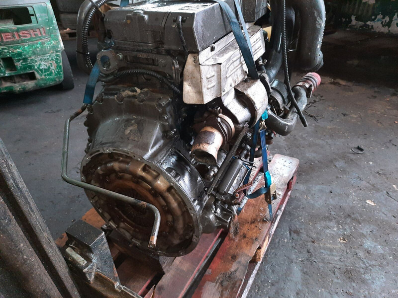 Mercedes-Benz OM 904 LA - Motor: bilde 4 Mercedes-Benz OM 904 LA - Motor: bilde 4