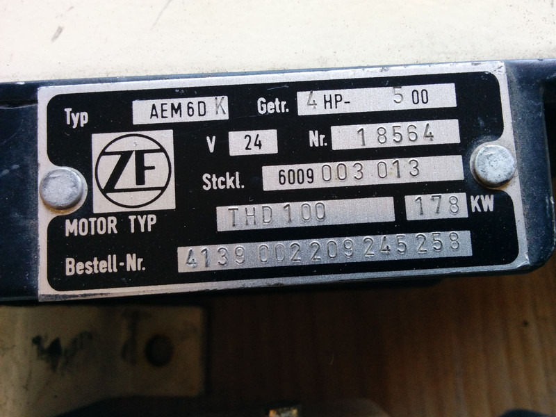 Mercedes-Benz ZF AEM-6DK - Styreenhet: bilde 3 Mercedes-Benz ZF AEM-6DK - Styreenhet: bilde 3