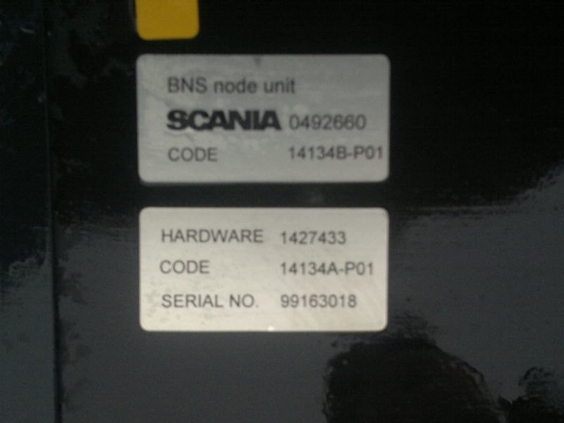 Scania VDO 412.413\006\002 . 412.413/006/005 - Styreenhet: bilde 2 Scania VDO 412.413\006\002 . 412.413/006/005 - Styreenhet: bilde 2