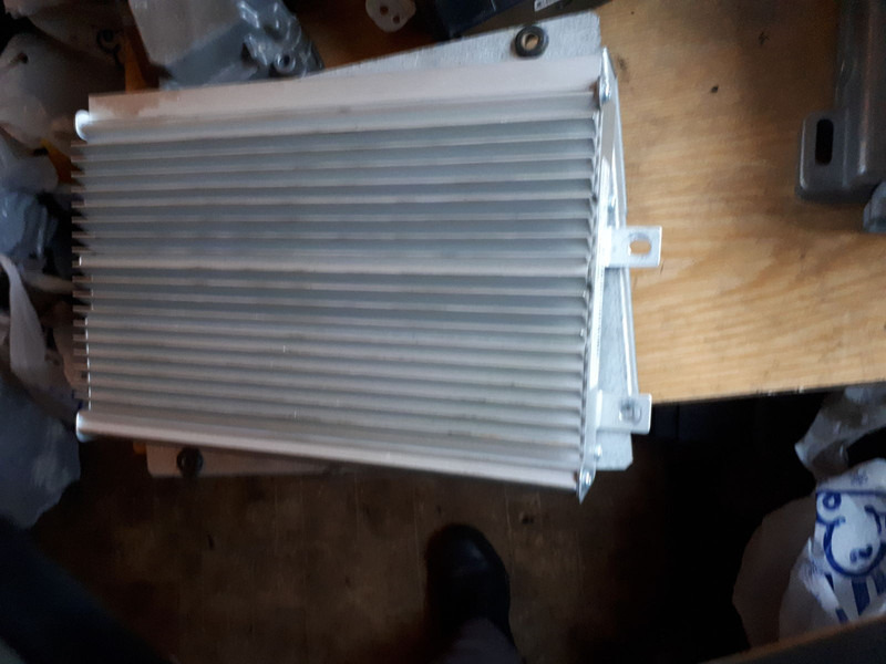 Scania двигателем 0 0281001322 - 1413154 - Styreenhet: bilde 2 Scania двигателем 0 0281001322 - 1413154 - Styreenhet: bilde 2