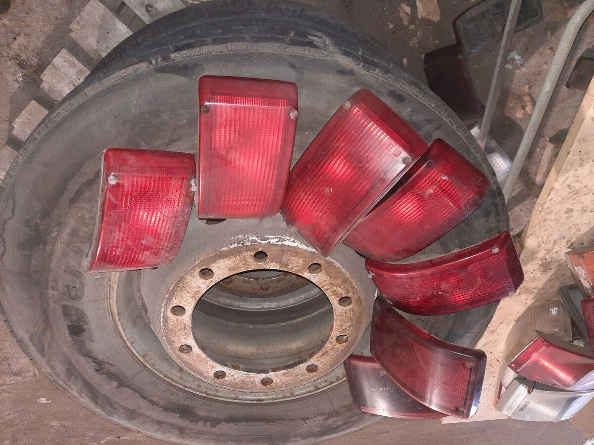 Volvo 1326359080 - Baklys for Buss: bilde 4 Volvo 1326359080 - Baklys for Buss: bilde 4