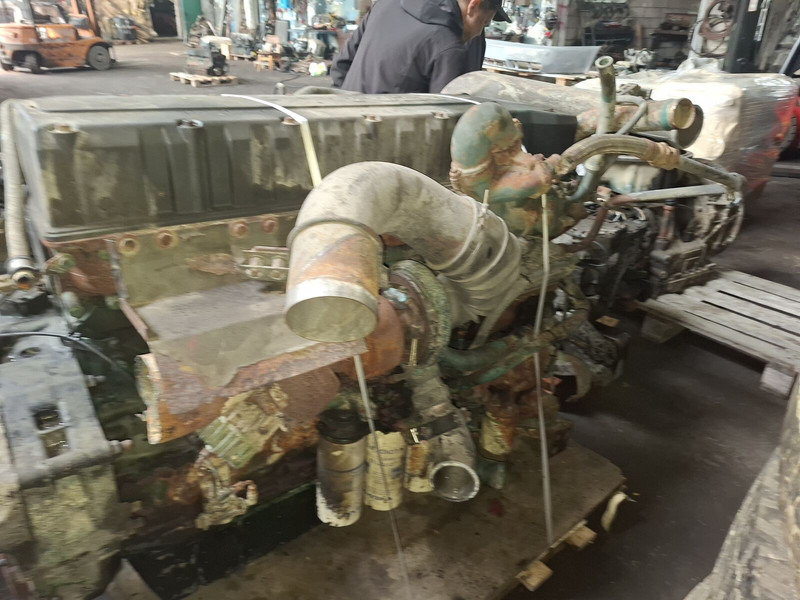 Volvo D12A - Motor: bilde 2 Volvo D12A - Motor: bilde 2