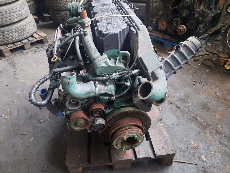 Volvo D7E - Motor: bilde 1 Volvo D7E - Motor: bilde 1