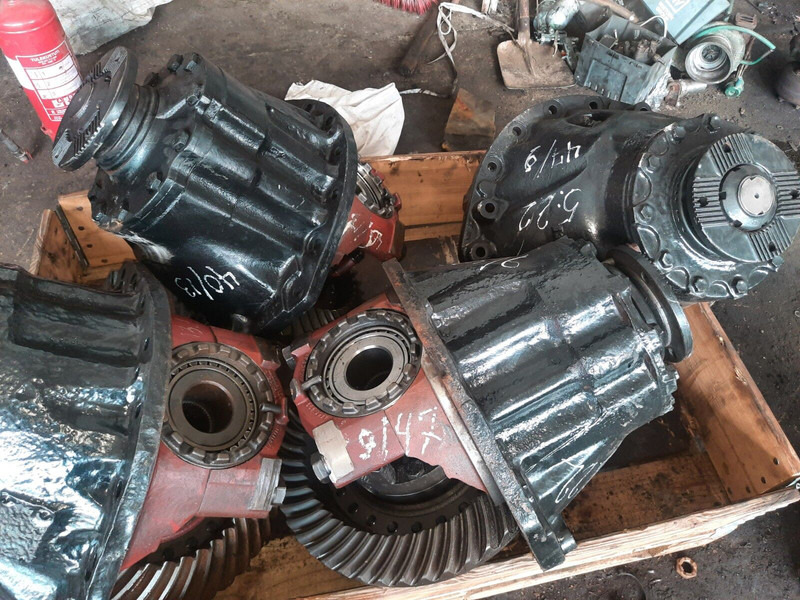Volvo S91\PP .R9S . A-132 .RSS-1228B . RS1228SV. RS-1228C. RSS1344C. E - Differensial: bilde 1 Volvo S91\PP .R9S . A-132 .RSS-1228B . RS1228SV. RS-1228C. RSS1344C. E - Differensial: bilde 1