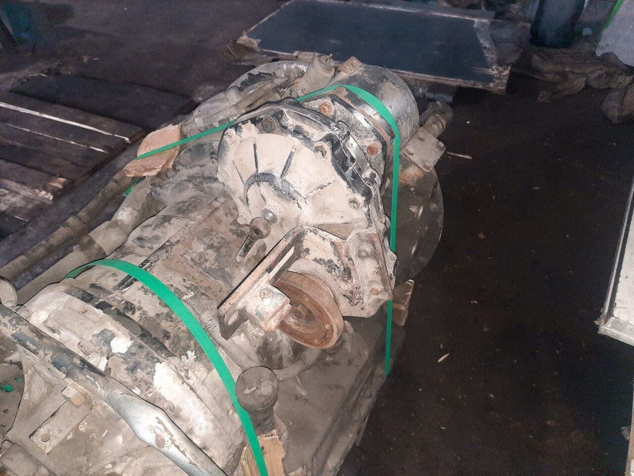 Leie  ZF 5HP 590 .5HP602c. 5HP502C . 5HP500 .4HP500 / dlya Mersede   Scania Volvo B 6 ZF 5HP 590 .5HP602c. 5HP502C . 5HP500 .4HP500 / dlya Mersede   Scania Volvo B 6: bilde 13