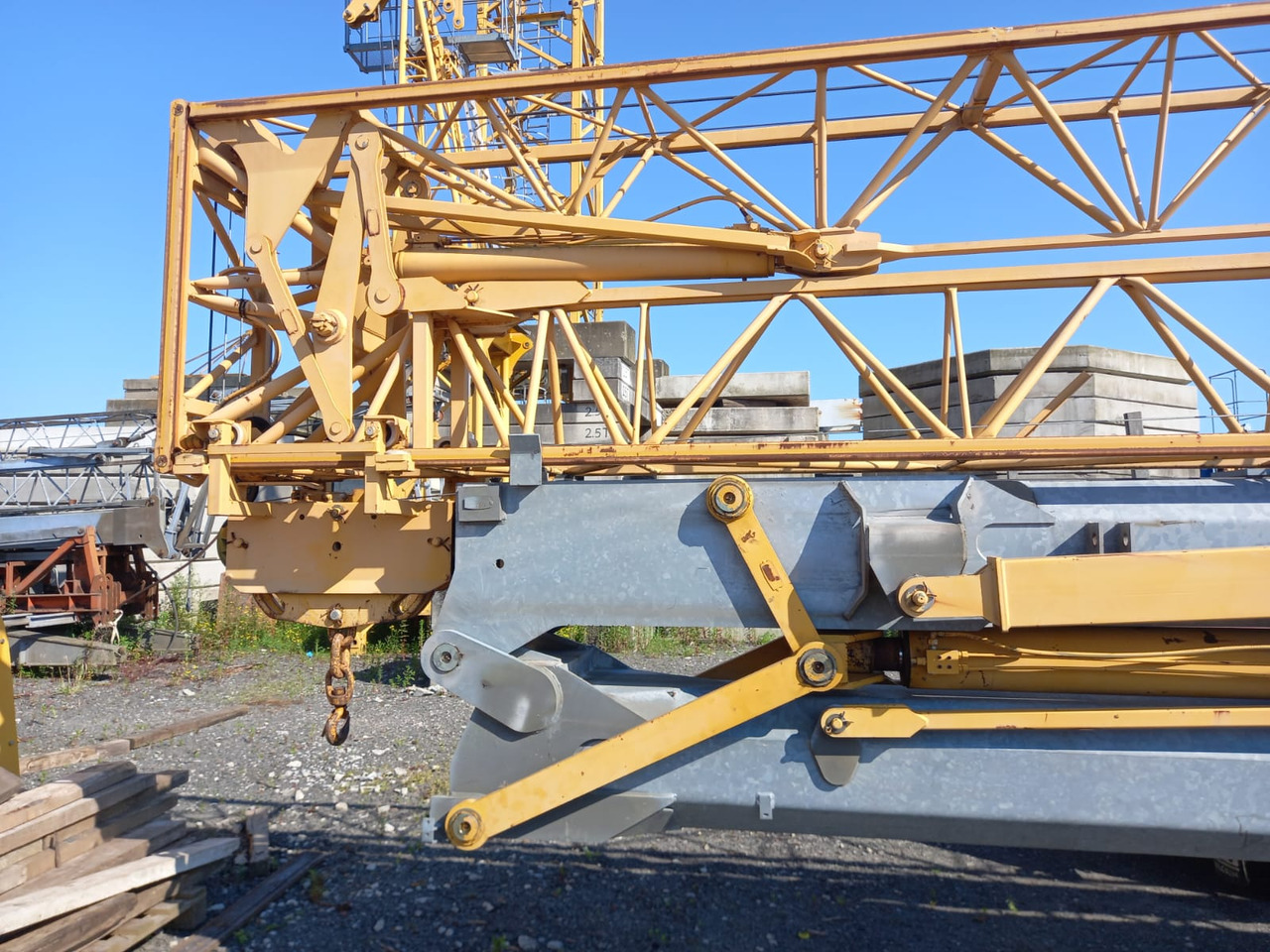 Potain - Selvreisende kran: bilde 4 Potain - Selvreisende kran: bilde 4