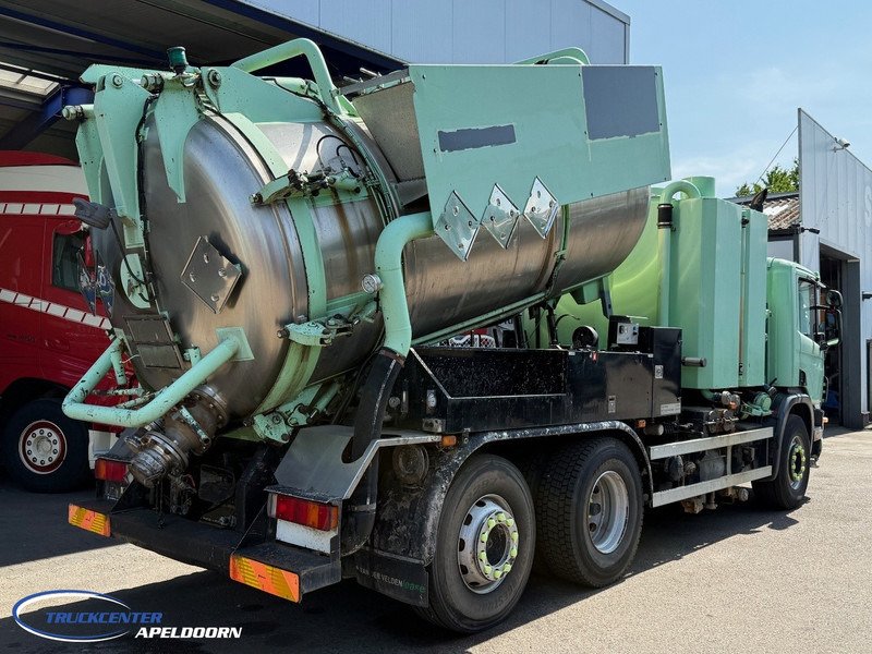 Scania 94G - 260 RVS opbouw, ADR - Vakuum lastebil: bilde 2 Scania 94G - 260 RVS opbouw, ADR - Vakuum lastebil: bilde 2