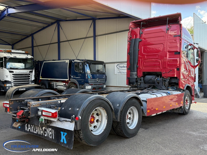 Volvo FH 750 6x4 Tandemlift, Retarder, PTO - Chassis lastebil: bilde 2 Volvo FH 750 6x4 Tandemlift, Retarder, PTO - Chassis lastebil: bilde 2