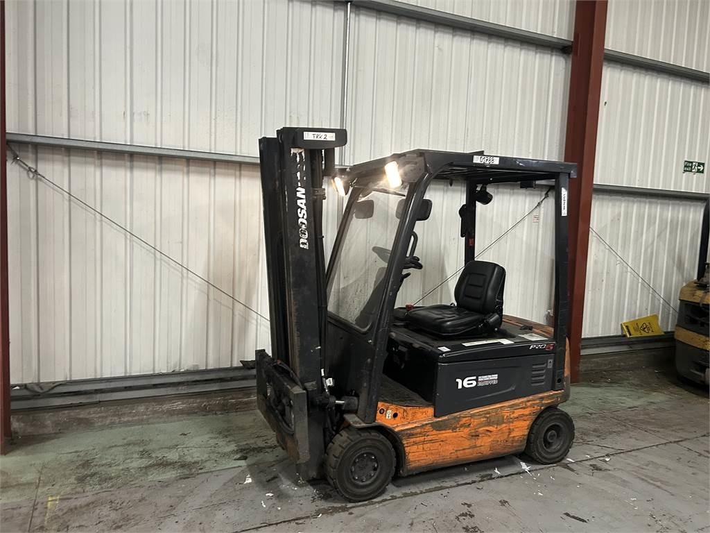 Doosan B16X-5 - El-truck: bilde 2 Doosan B16X-5 - El-truck: bilde 2