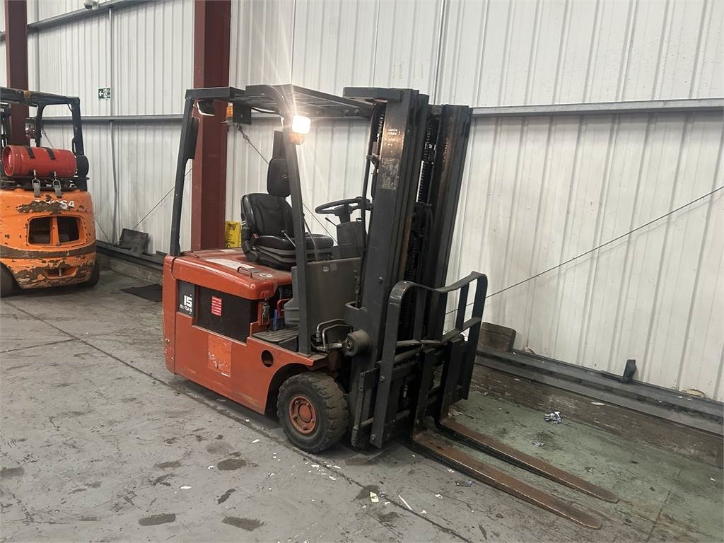 Nissan NO1L15HQ - El-truck: bilde 4 Nissan NO1L15HQ - El-truck: bilde 4